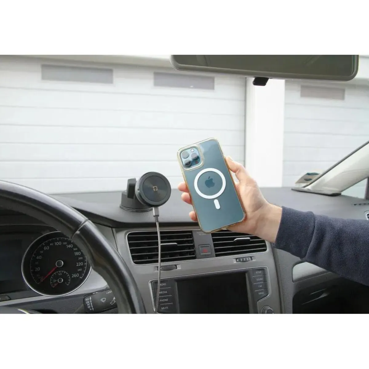 Sale Auto telefoonoplader met zuignap Telefoon & Tablethouders