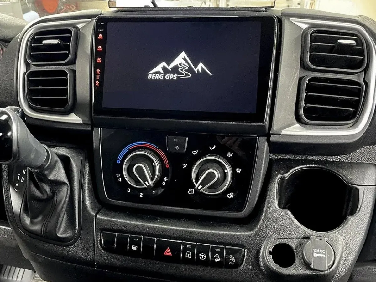 Best FD-9000-F8 - Campernavigatie Autonavigatie