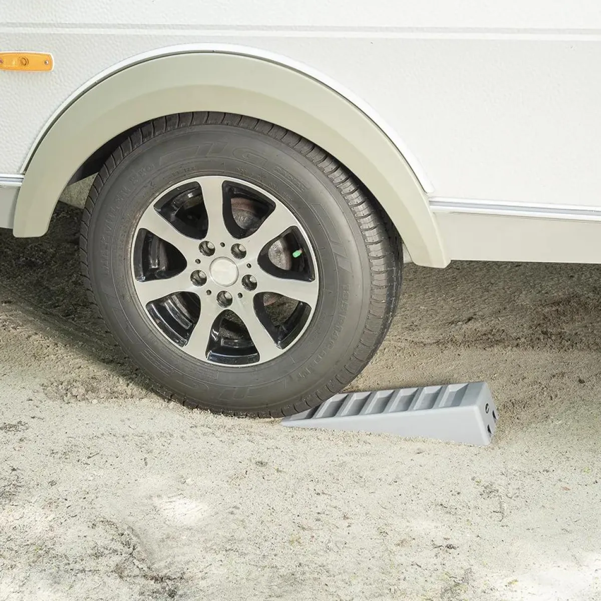 Clearance Oprijblok Caravan Levellers