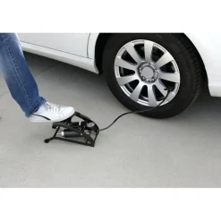 Outlet Voetpomp met dubbele cilinder en manometer Autogereedschap
